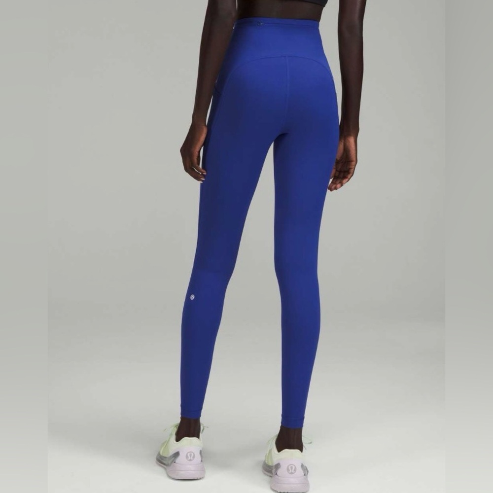 Lululemon Swiftly Speed High Rise Tight 28” size 8 Psychic Blue
